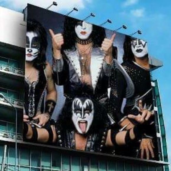 Meet your Posher, Charles - Picture 1 of 1